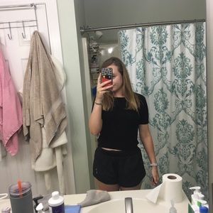 ribbed black crop top